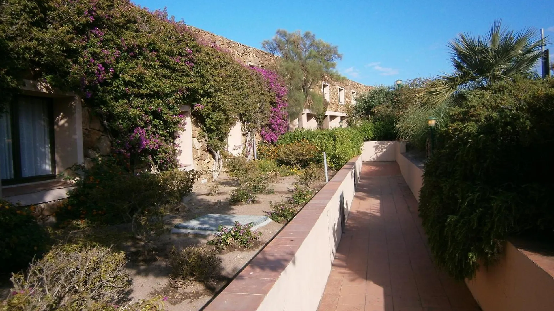 Residence Hotel Nuraghe Porto Rotondo 0*,  Italia